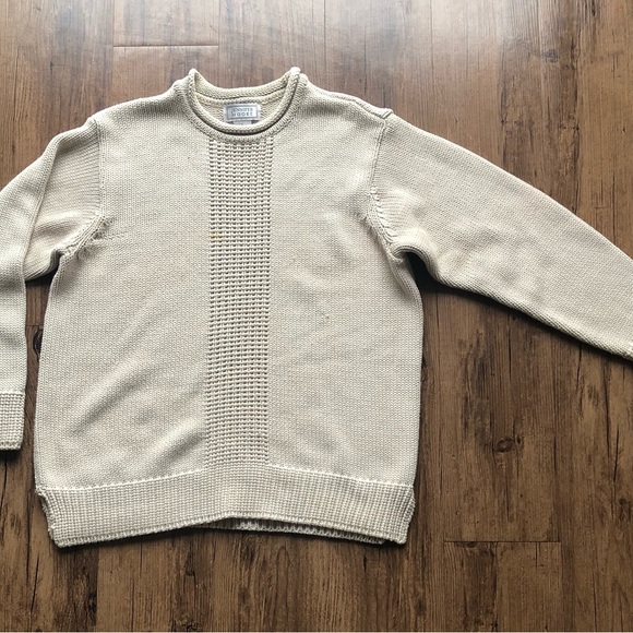 Jennifer Moore sweater - Picture 3 of 6